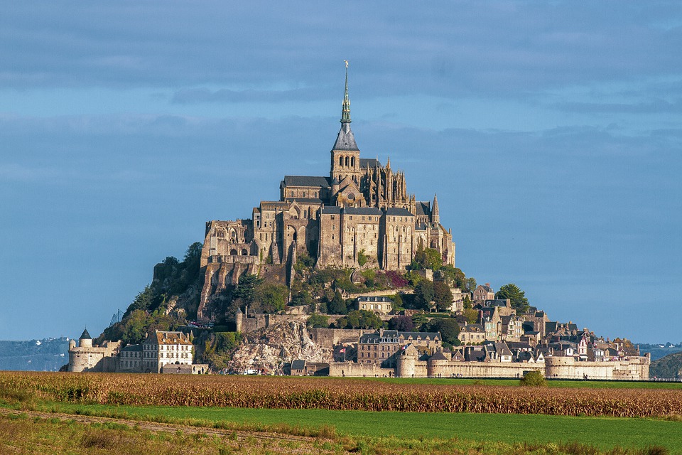 (10 best places to visit in France)